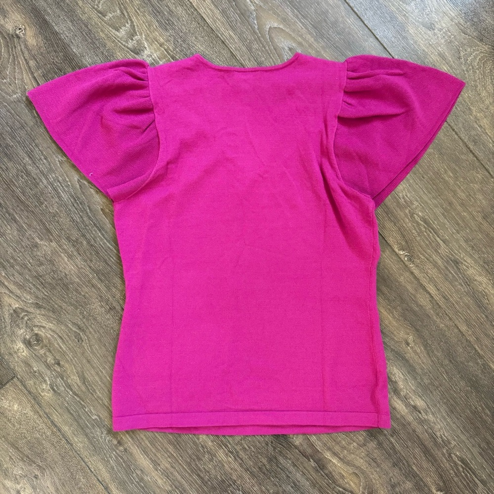 Women’s Ann Taylor Factory Flutter Sleeve V-Neck Sweater Top Size S LIKE NEW! - Picture 3 of 5